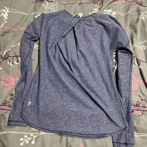 Ivivva long sleeve shirt - Picture 3 of 3